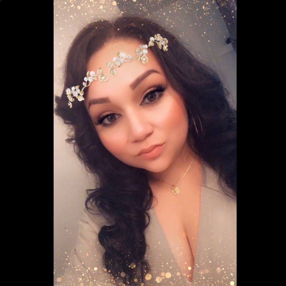Meet your Posher, Blanca